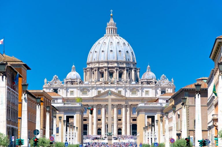 Basilica of St. Peter's Opening Hours, Ticket Price and other Information.